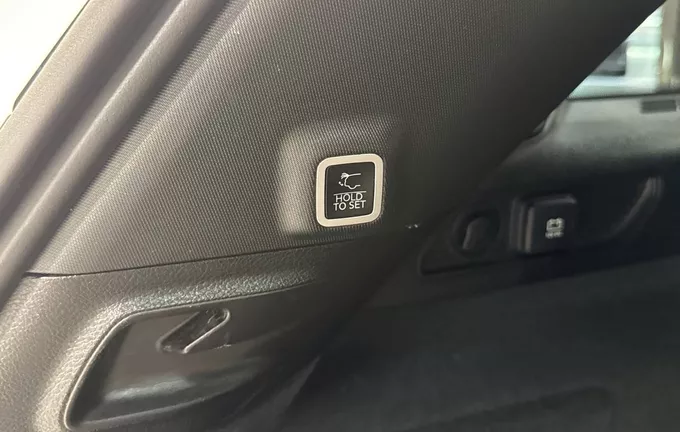 JEEP GRAND CHEROKEE 4xe 2.0 T 380 ch PHEV 4x4 BVA8 Summit Reserve photo 33 945362