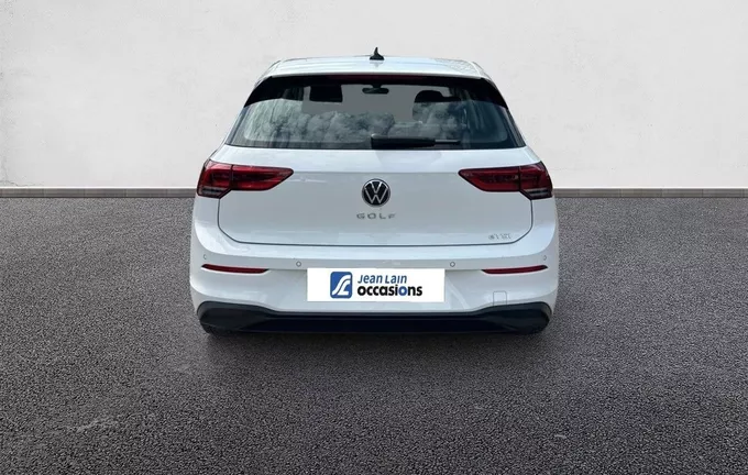VOLKSWAGEN GOLF 1.5 eTSI OPF 130 DSG7 Life Business extérieur arrière 560741