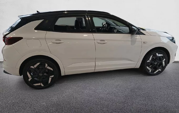 OPEL GRANDLAND Hybrid 300 ch AWD BVA8 GSe extérieur côté droit 497323