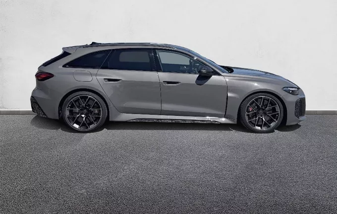 AUDI RS5 Avant PHEV V6 2.9 quattro Tiptronic extérieur côté droit 8224