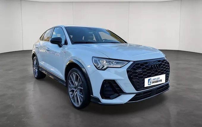 AUDI Q3 Sportback 40 TDI 200 ch S tronic 7 Quattro S line extérieur trois quart avant droit 2132962