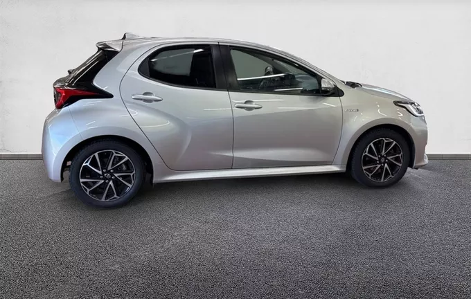 TOYOTA YARIS Hybride 116h Design extérieur côté droit 1103269