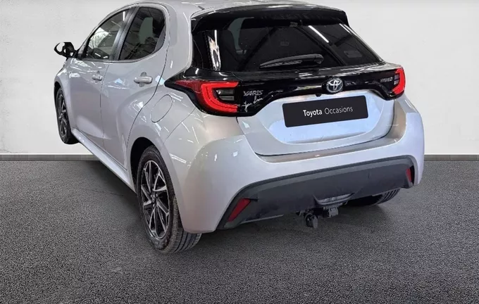 TOYOTA YARIS Hybride 116h Design extérieur trois quart arrière gauche 1103269