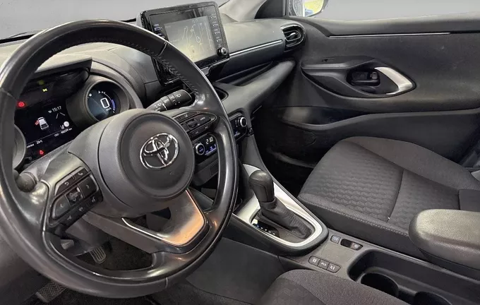 TOYOTA YARIS Hybride 116h Design photo 11 1103269