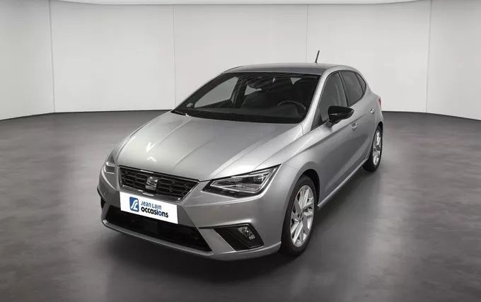 SEAT IBIZA 1.0 EcoTSI 110 ch S/S DSG7 FR extérieur trois quart avant droit 2132106