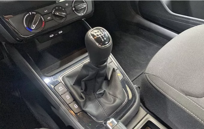 SKODA FABIA 1.0 TSI 95 ch EVO 2 BVM5 Selection photo 16 2131901