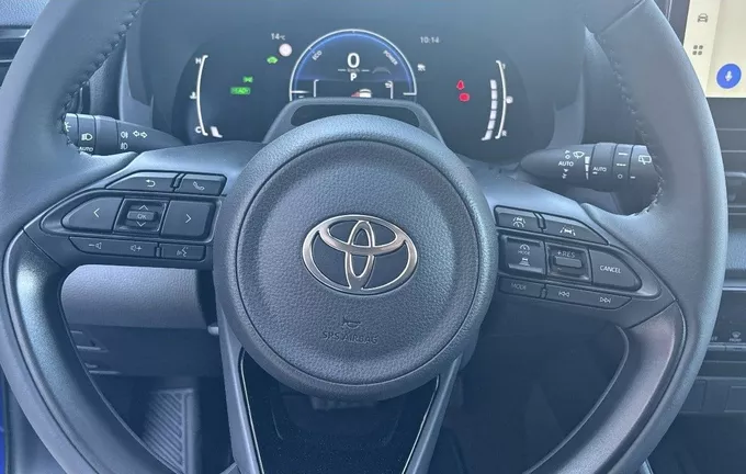 TOYOTA YARIS Hybride 116h Design photo 12 146482