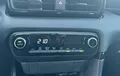 Miniature TOYOTA YARIS Hybride 116h Design photo 14 146482