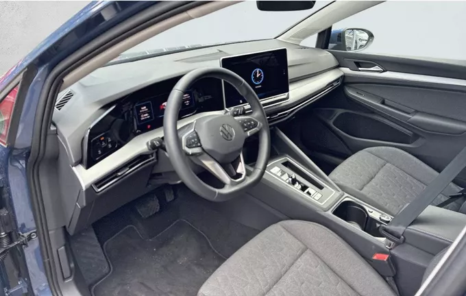 VOLKSWAGEN GOLF 1.5 eHybrid 204 DSG6 VW Edition photo 13 2127711