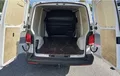 Miniature VOLKSWAGEN UTILITAIRES TRANSPORTER 6.1 VAN L1H1 2.0 TDI 150 BVM6 BUSINESS photo 14 106281