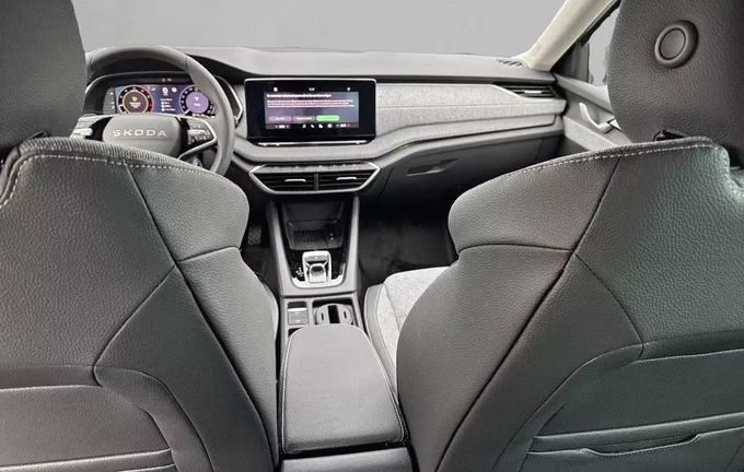SKODA OCTAVIA Combi 1.5 TSI Hybrid 150 ch ACT DSG7 Selection photo 18 4376