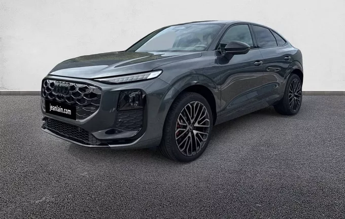 AUDI Q3 Sportback e-hybrid 272 ch S tronic 6 S line extérieur trois quart avant gauche 5859