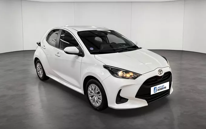 TOYOTA YARIS Hybride 116h Dynamic extérieur trois quart avant droit 1104093