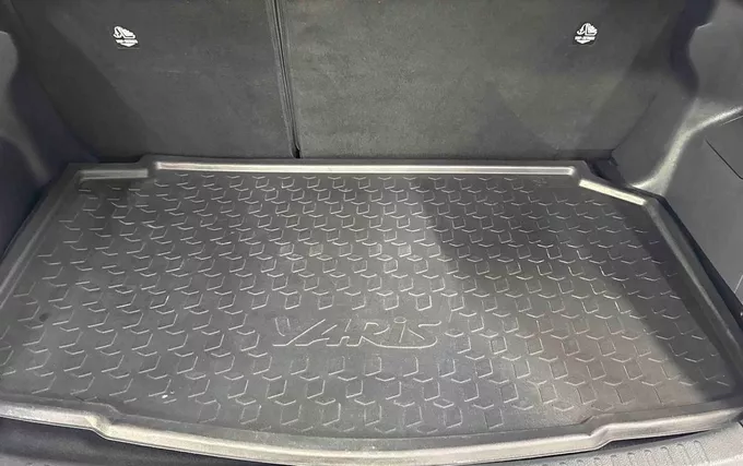 TOYOTA YARIS Hybride 116h Dynamic photo 10 1104093
