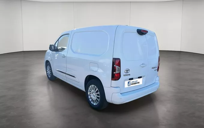 TOYOTA PROACE CITY ELECTRIQUE PROACE CITY ELECTRIC MEDIUM 50KWH START extérieur trois quart arrière gauche 1103816