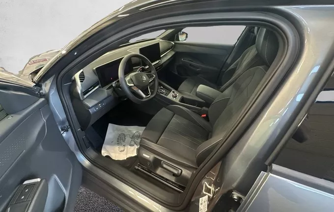 VOLKSWAGEN T-ROC 1.5 eTSI Hybrid 150 ch DSG7 Style photo 11 1937