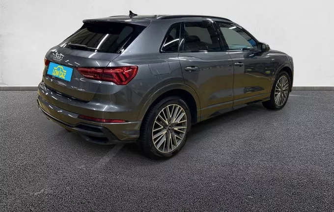 AUDI Q3 35 TDI 150 ch S tronic 7 S line extérieur trois quart arrière droit 212408