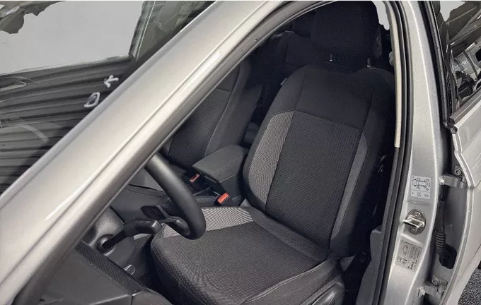 VOLKSWAGEN POLO 1.0 TSI 95 S&S DSG7 VW Edition extérieur trois quart arrière droit 2129046