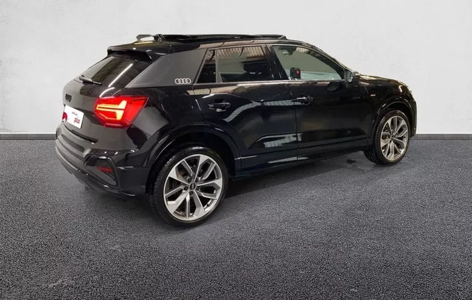 AUDI Q2 35 TFSI 150 S tronic 7 S line Plus extérieur trois quart arrière droit 2127689