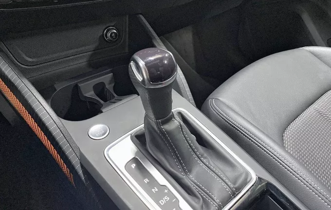 AUDI Q2 35 TFSI 150 S tronic 7 S line Plus photo 13 2127689