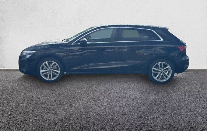 AUDI A3 Sportback 40 TFSIe 204 S tronic 6 Business Executive extérieur côté gauche 2121846