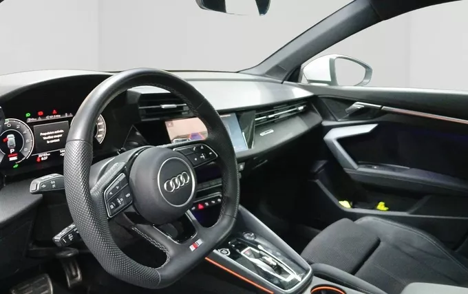 AUDI A3 Sportback TFSI e Hybride rechargeable 204 S tronic 6 S line photo 11 2131830