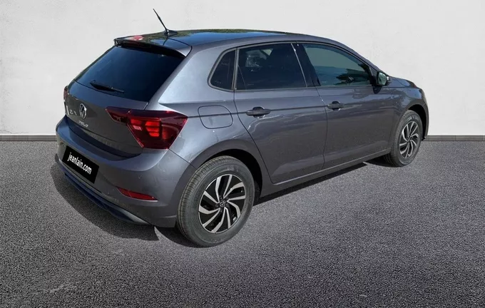 VOLKSWAGEN POLO 1.0 TSI 95 S&S DSG7 Life extérieur trois quart arrière droit 1886