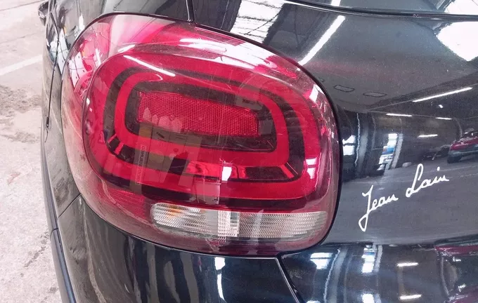 CITROEN C3 PureTech 110 S&S BVM6 Shine photo 17 945557