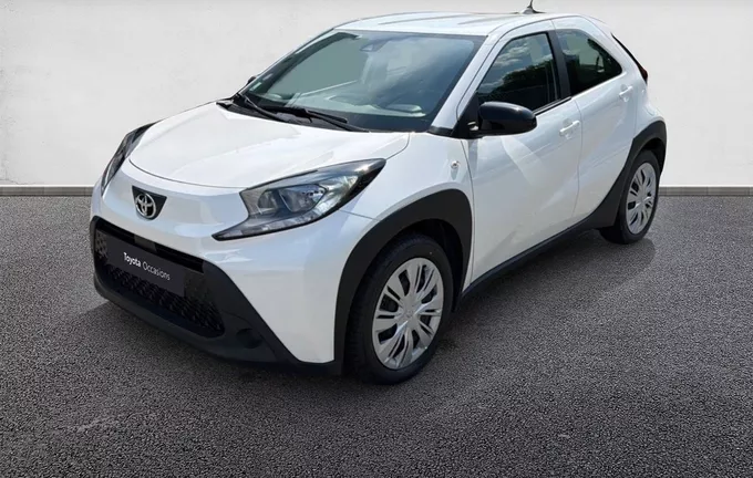 TOYOTA AYGO X 1.0 VVT-i 72 S-CVT Dynamic extérieur trois quart avant gauche 1103562