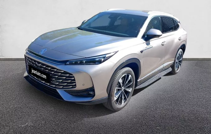 MG EHS 1.5T PHEV 272 ch Luxury extérieur trois quart avant gauche 8516
