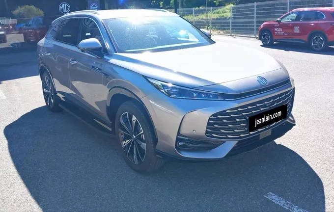 MG EHS 1.5T PHEV 272 ch Luxury photo 21 8516