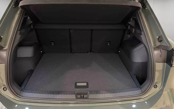 VOLKSWAGEN TIGUAN 1.5 eTSI 150ch DSG7 R-Line Edition photo 10 5613