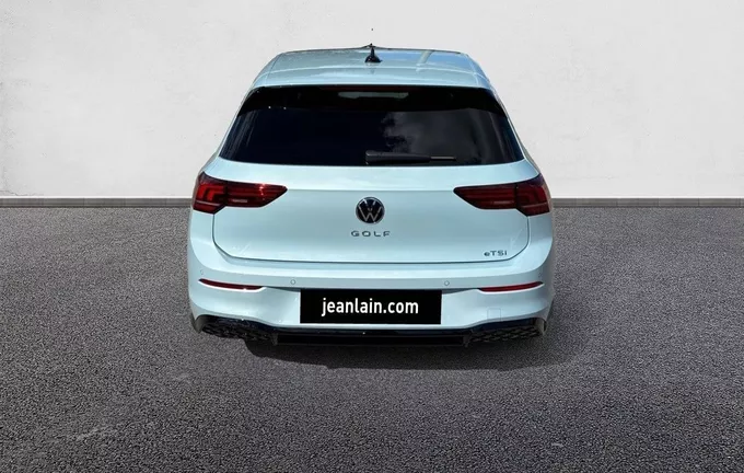 VOLKSWAGEN GOLF 1.5 eTSI EVO2 150 DSG7 R-Line Edition extérieur arrière 9540
