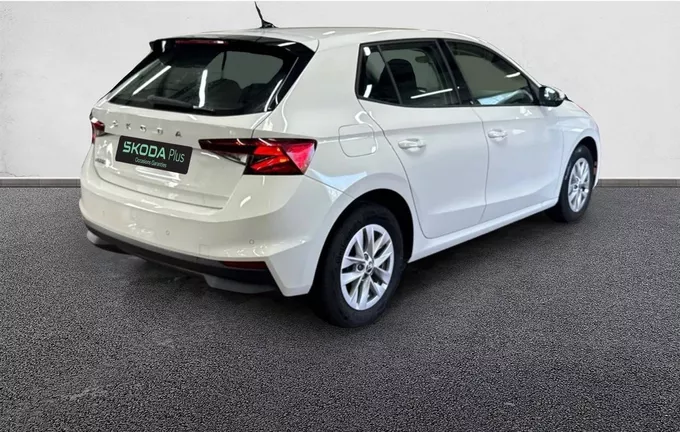 SKODA FABIA 1.0 MPI 80 ch BVM5 Ambition extérieur avant 2125745
