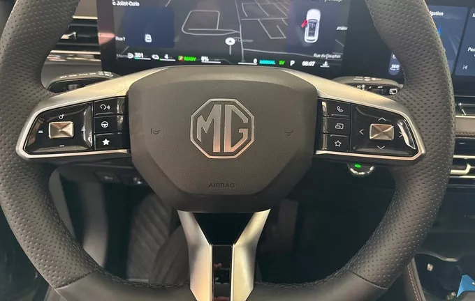 MG EHS 1.5T PHEV 272 ch Luxury photo 28 7251