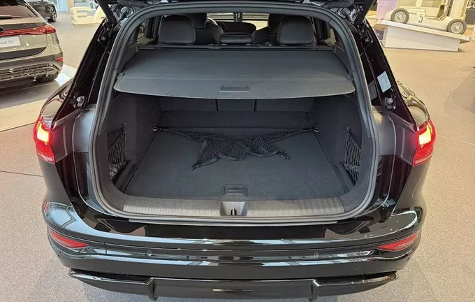 AUDI SQ6 E-TRON 489 ch 100 kWh quattro photo 10 8274