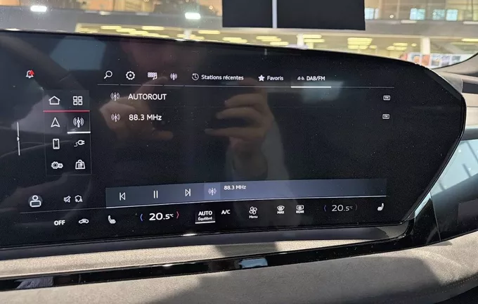 AUDI SQ6 E-TRON 489 ch 100 kWh quattro photo 16 8274