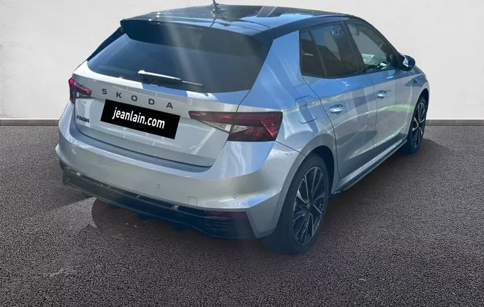 SKODA FABIA 1.0 TSI 95 ch EVO 2 BVM5 Monte-Carlo extérieur trois quart arrière droit 4798