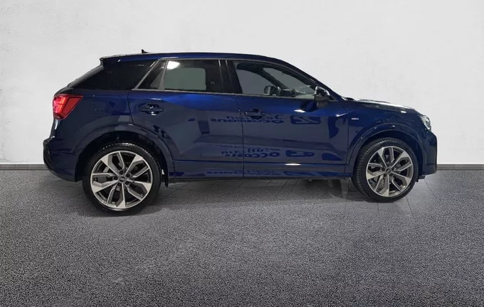 AUDI Q2 35 TFSI 150 S tronic 7 S line Plus extérieur côté droit 2130781