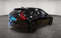 Miniature VOLVO XC60 T6 AWD Hybride rechargeable 253 ch+145 ch Geartronic 8 Black Edition extérieur trois quart arrière droit 2132543