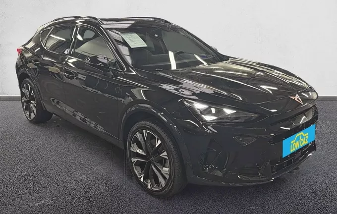 CUPRA FORMENTOR 1.5 eTSI Hybrid 150 ch DSG7 V extérieur trois quart avant droit 213022