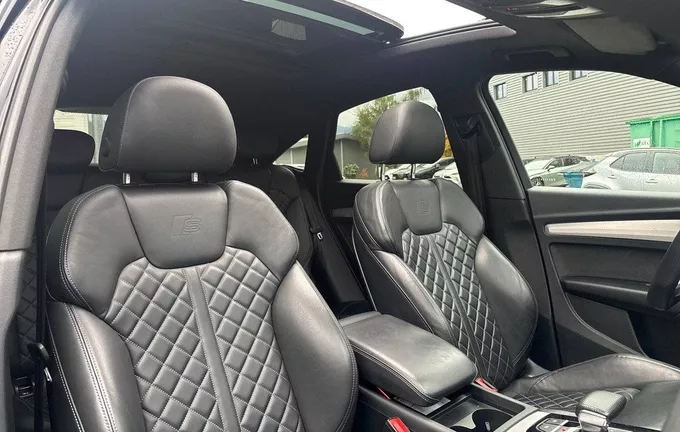 AUDI SQ5 Sportback 3.0 V6 TDI 341 Tiptronic 8 Quattro photo 19 2121084