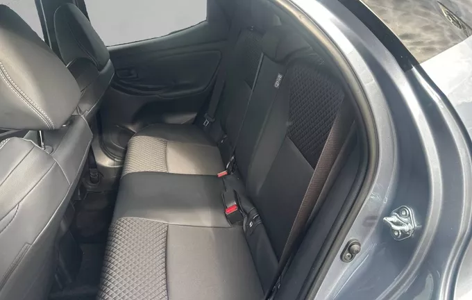 TOYOTA YARIS Hybride 130h Collection photo 17 169291