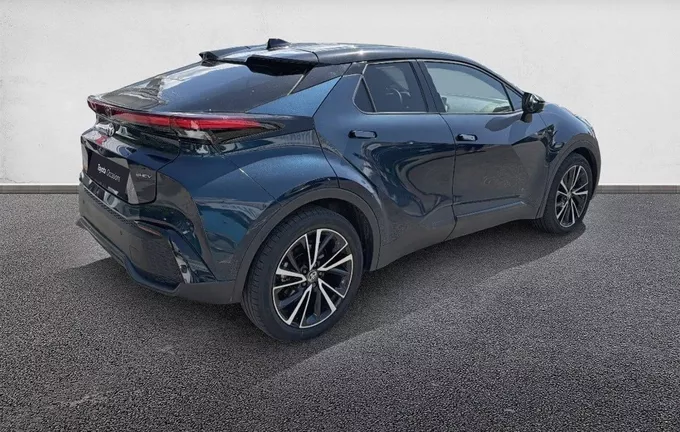 TOYOTA C-HR Hybride 140 Collection extérieur trois quart arrière droit 1103404