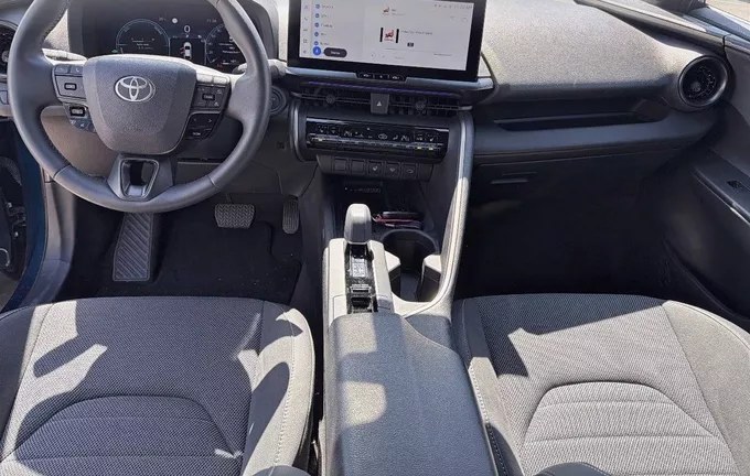 TOYOTA C-HR Hybride 140 Collection photo 18 1103404