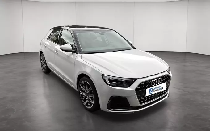 AUDI A1 Sportback 25 TFSI 95 ch BVM5 Design extérieur trois quart avant droit 2132400