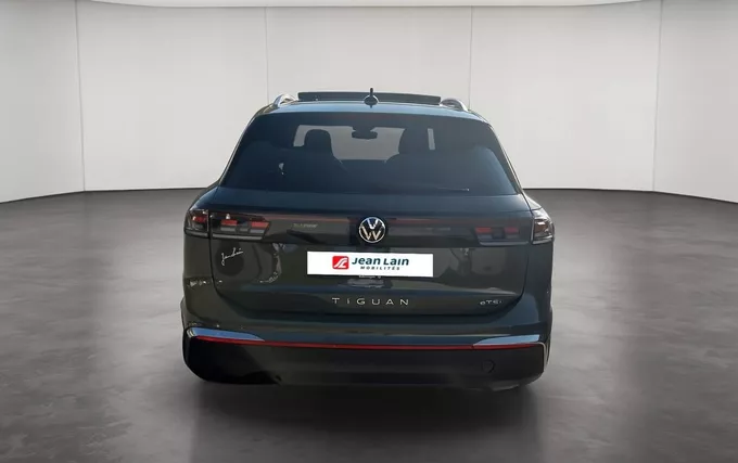 VOLKSWAGEN TIGUAN 1.5 eTSI 150ch DSG7 Elegance extérieur arrière 5758