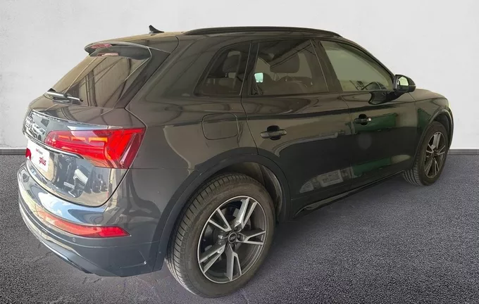 AUDI Q5 40 TDI 204 S tronic 7 Quattro Avus extérieur trois quart arrière droit 2128773