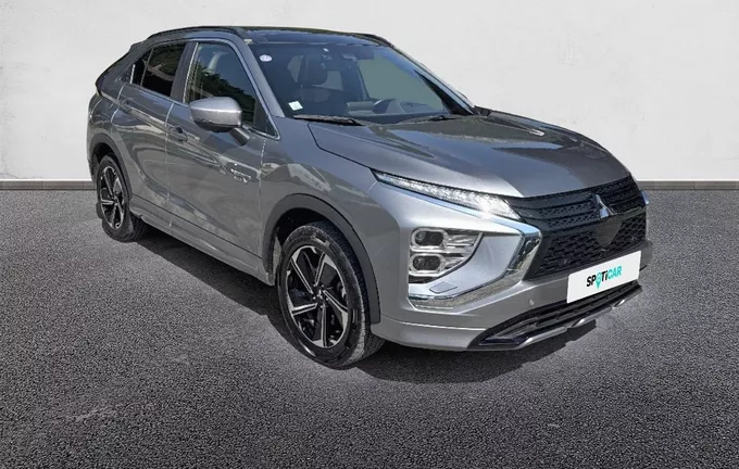MITSUBISHI ECLIPSE CROSS MY21 Eclipse Cross 2.4 MIVEC PHEV Twin Motor 4WD Instyle extérieur trois quart avant droit 945844