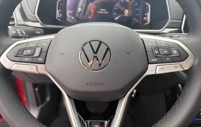 VOLKSWAGEN T-CROSS 1.5 TSI 150 Start/Stop DSG7 R-Line photo 12 2444